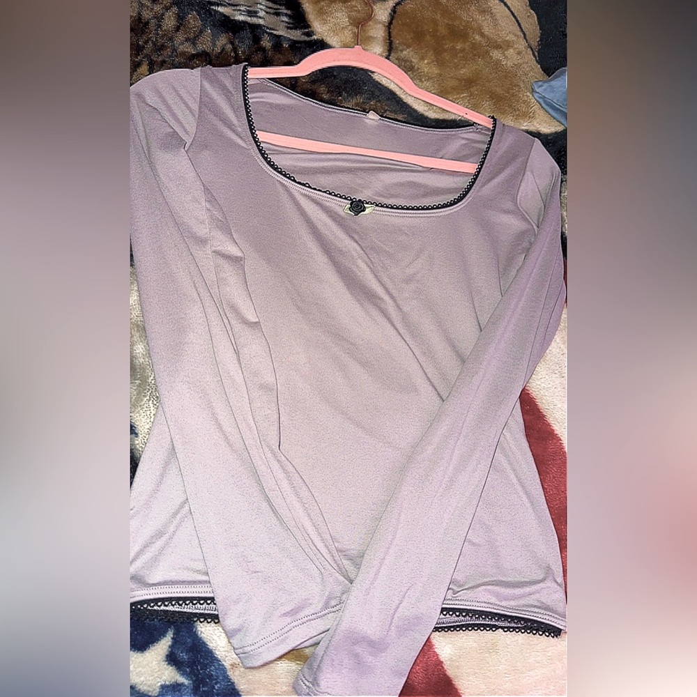 Gray Lace trim buttery long sleeve